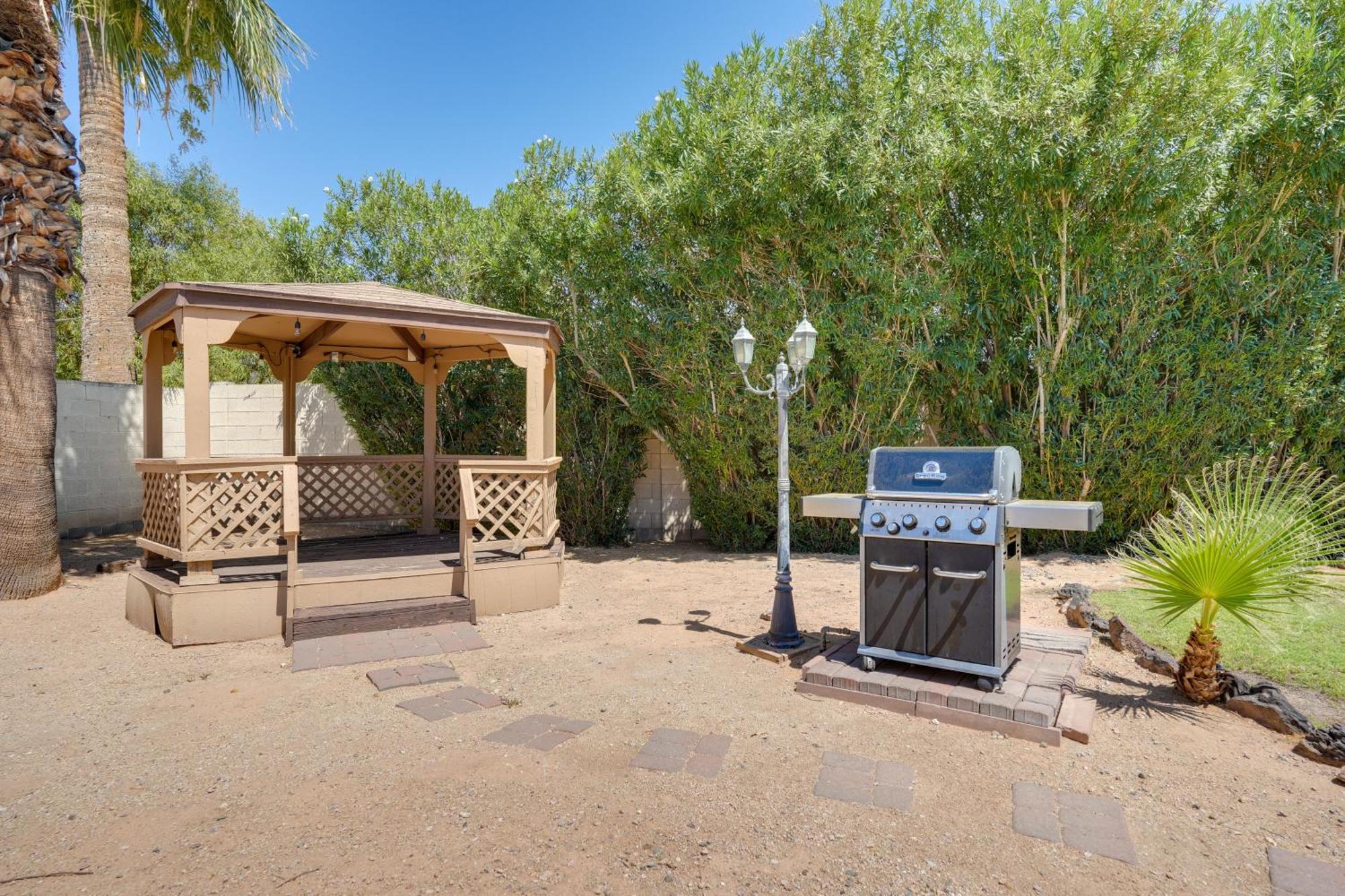 Phoenix Home With Pool About 10 Mi To Camelback Mtn Экстерьер фото